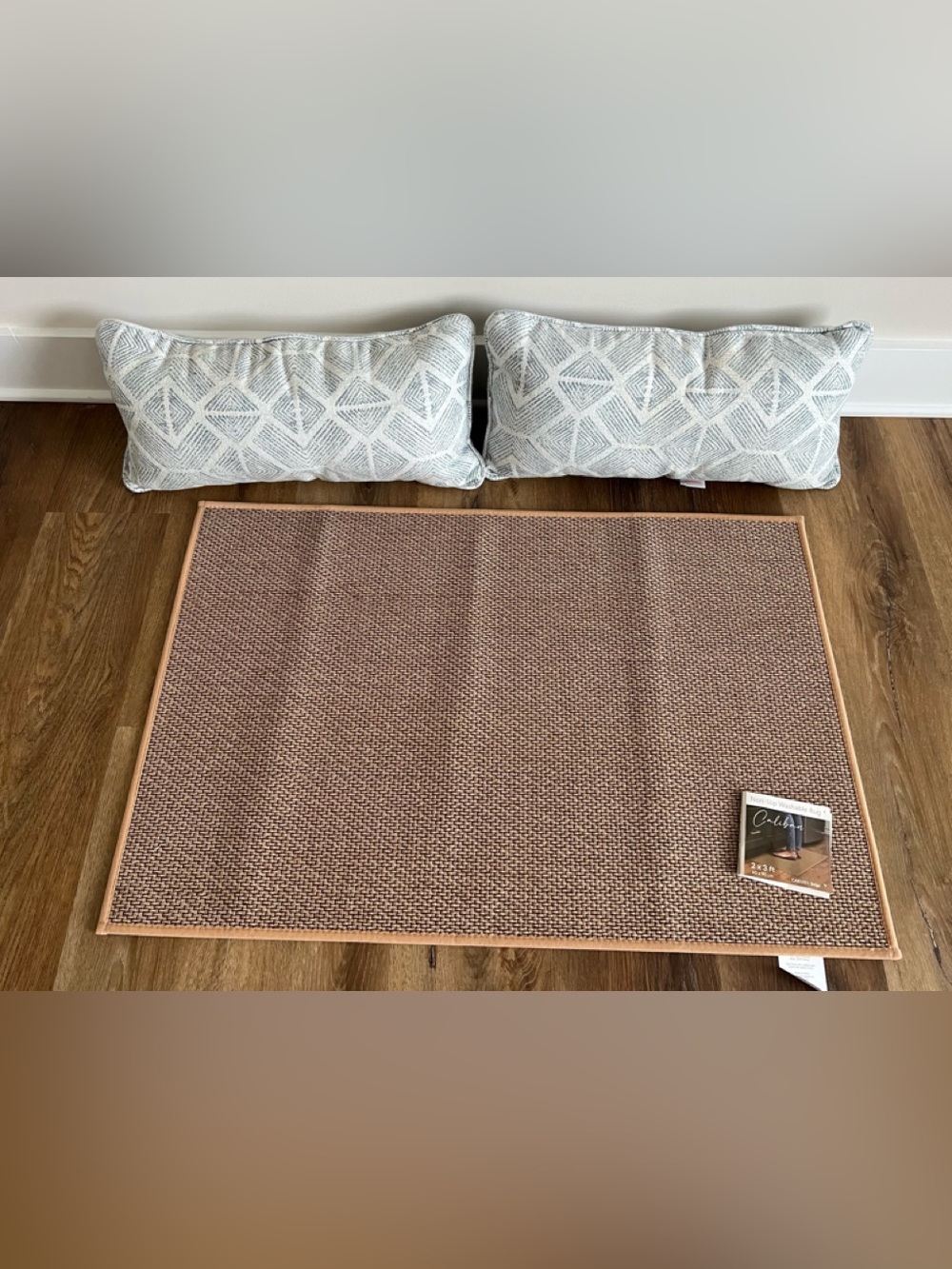 NWT Hobby Lobby Washable Mat & Sunbrella Blue Patio Pillows Bundle